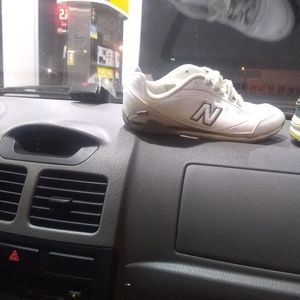 N/B athletic shoes